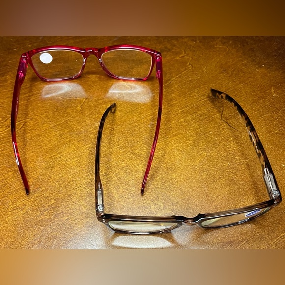 2 NEW +2.50 Blue Light Filter Readers, brown and raspberry color pair, women - Picture 3 of 5